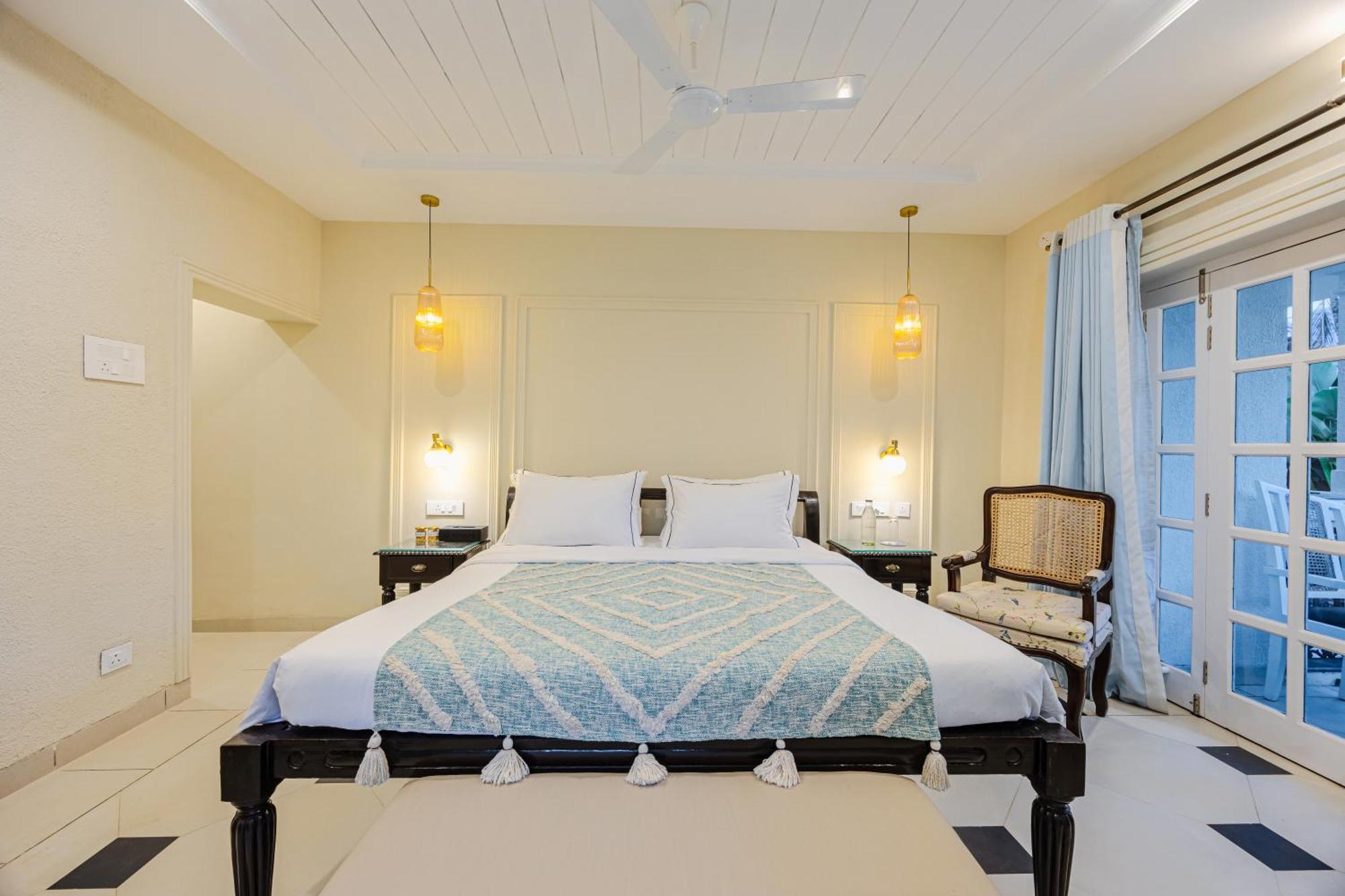 Elivaas 4 Bhk Villa Near Beach With Private Pool & Bar - Casa Boa Vida كاندولِم المظهر الخارجي الصورة