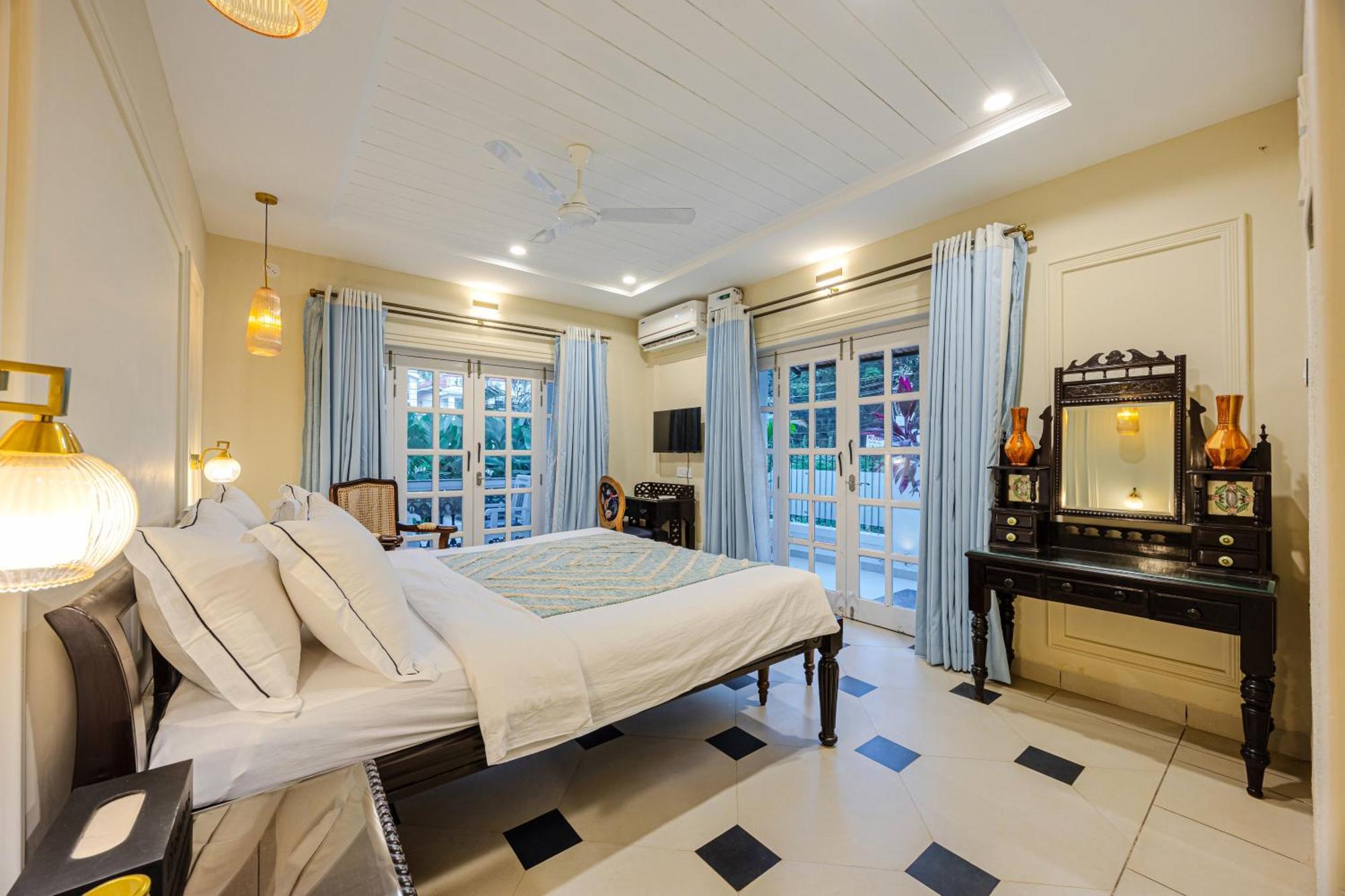 Elivaas 4 Bhk Villa Near Beach With Private Pool & Bar - Casa Boa Vida كاندولِم المظهر الخارجي الصورة