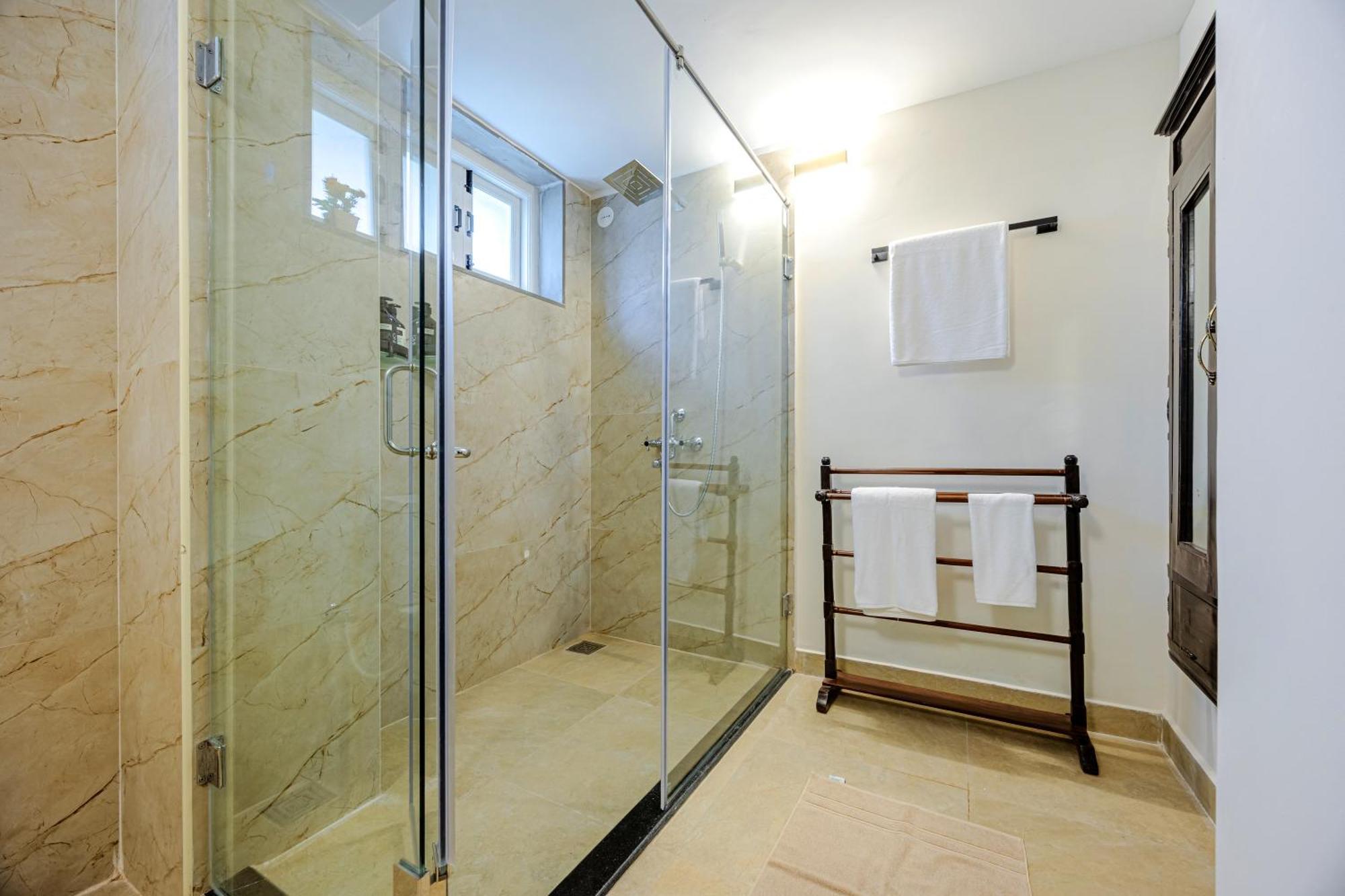 Elivaas 4 Bhk Villa Near Beach With Private Pool & Bar - Casa Boa Vida كاندولِم المظهر الخارجي الصورة